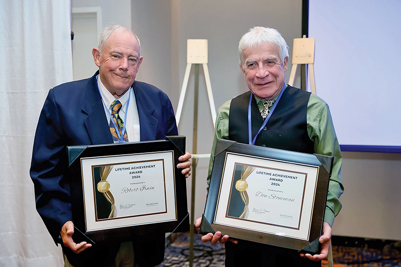 Ontario agricultural journalists receive Lifetime Achievement Awards